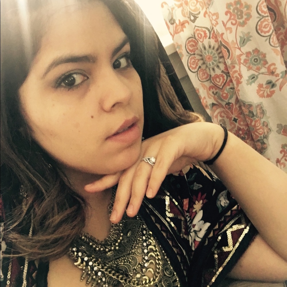 Meet your Posher, Xochitl